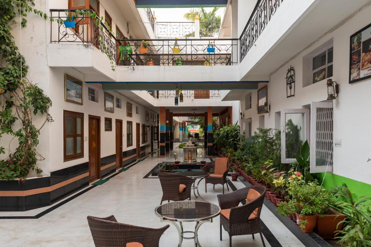Hotel Harmony Khajurāho Eksteriør billede